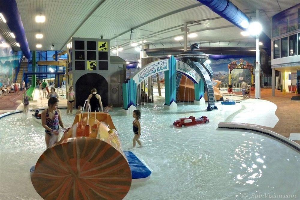 Metropolis Resort - О-Клэр Экстерьер фото